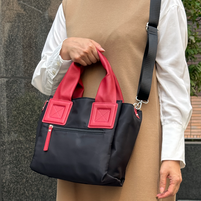 楽ちん2WAY!コンパクトバッグ【完売続出お急ぎください】