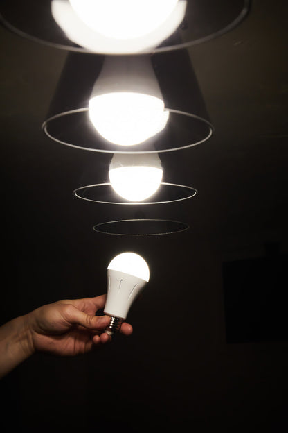 【最安値更新】バッテリー内臓電球　いつでもランプ「TSUITA」